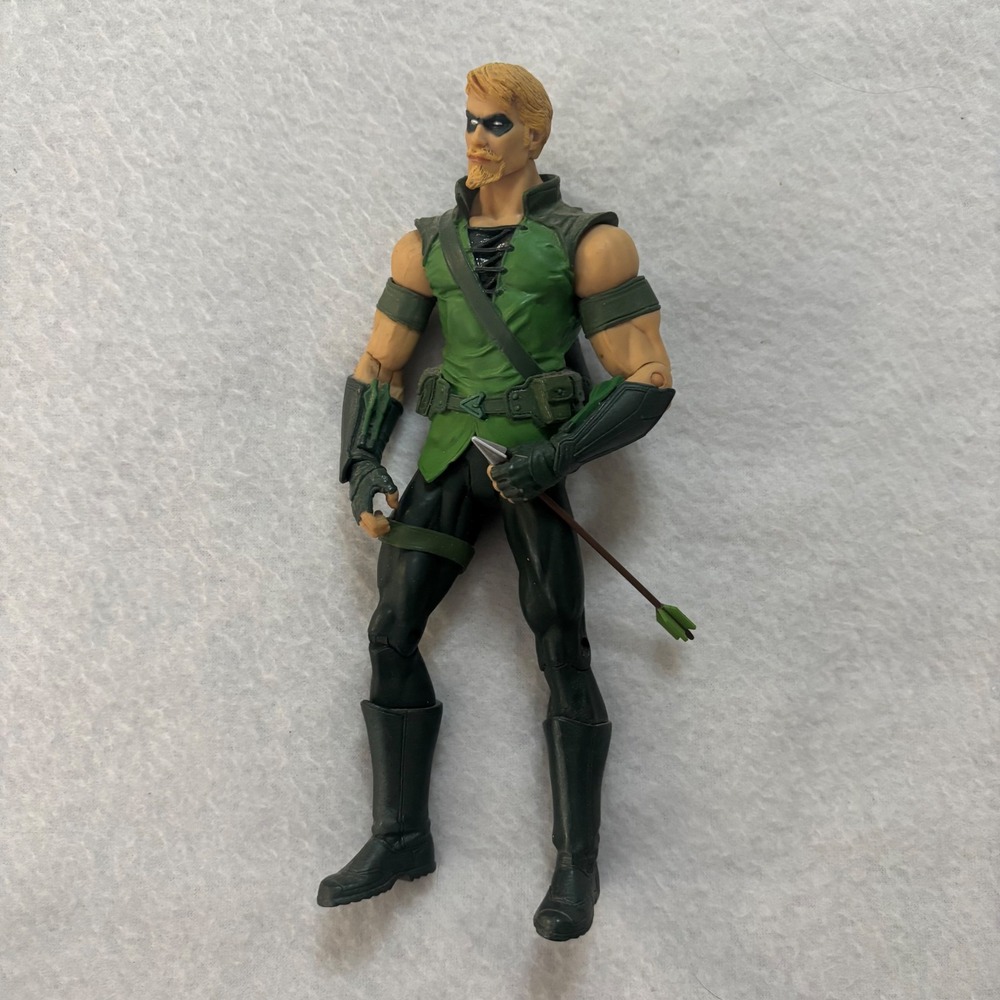 DC Direct Green Arrow Justice League of America Action Figure 7 Inch AD5011